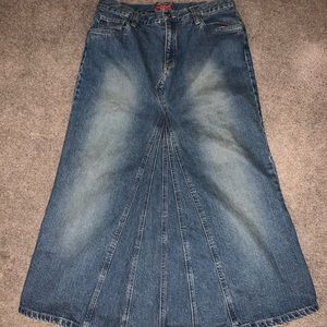 Izod Jeans Long Denim Skirt Size 10 A-Line